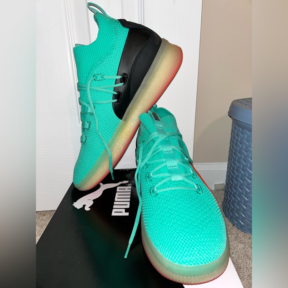 Puma Clyde Court Disrupt Men’s size 11